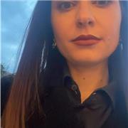 Insegnante di italiano e storia dell’arte, con 4 anni di esperienza alle spalle, disponibile per aiuto compiti e per impartire lezioni